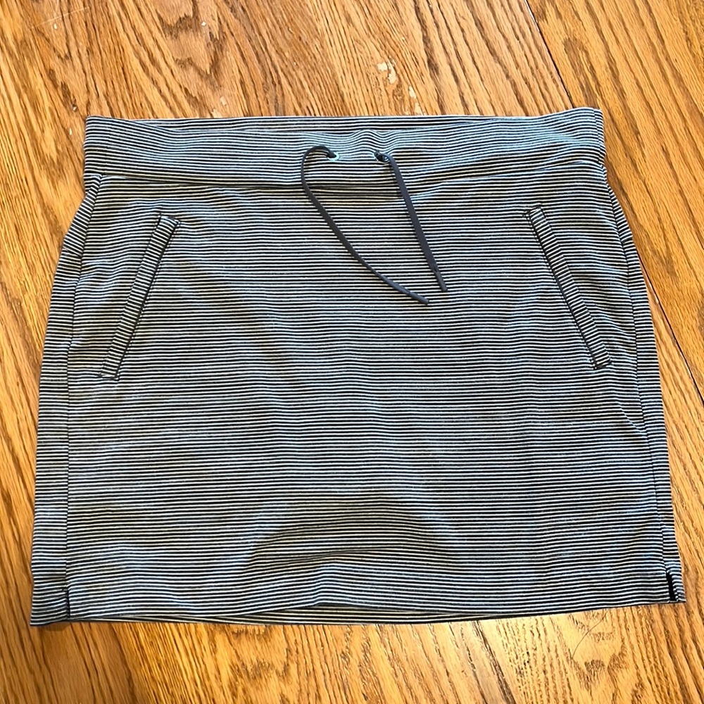 Athleta skort
